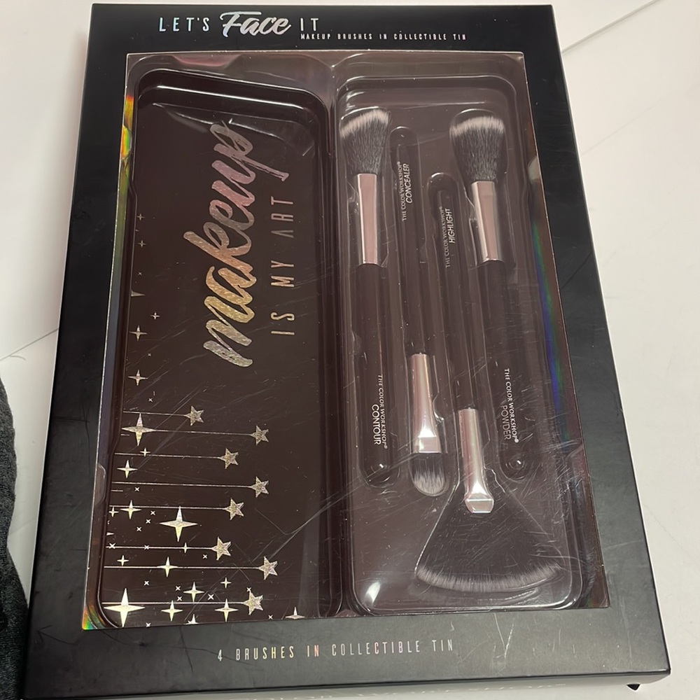 New! Color Workshop Brush Set and gift tin